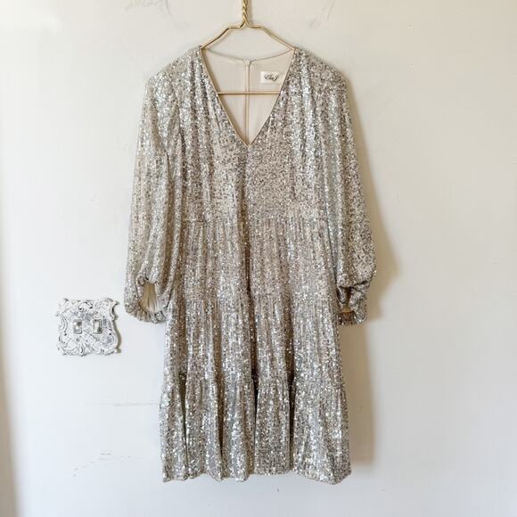 Eliza J Silver Sequin Tiered Fit and Flare Mini Dress Pockets Balloon Sleeves 4 - Picture 5 of 12